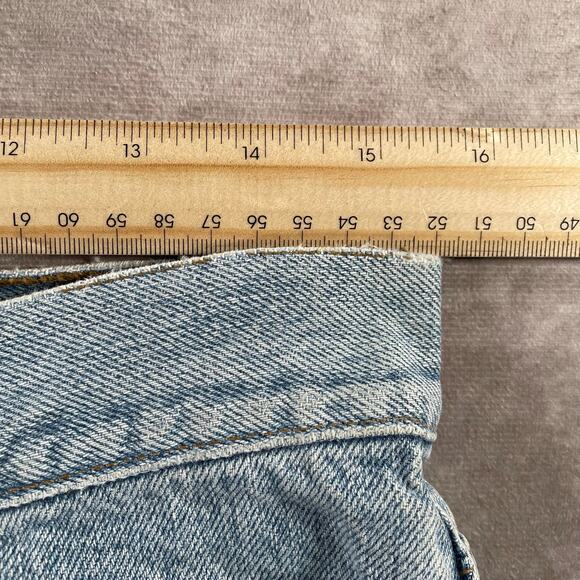 Vintage Women’s GAP Boot Cut Light Wash Denim Jeans - Picture 4 of 8
